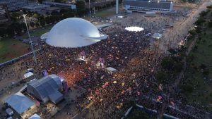 Mais de 100 mil pessoas no Bloco das Montadas